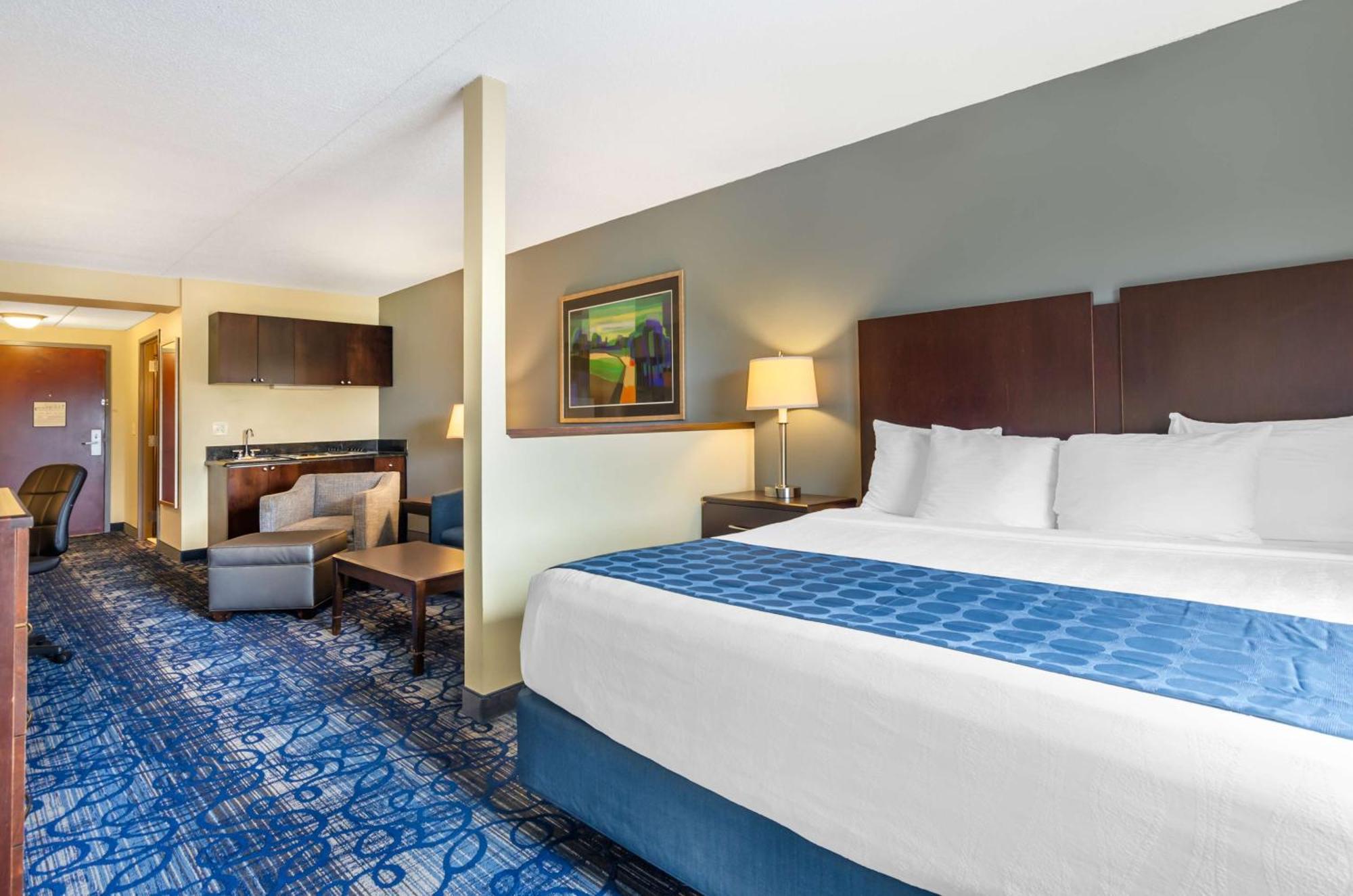 Best Western Plus Waynesboro Exterior photo