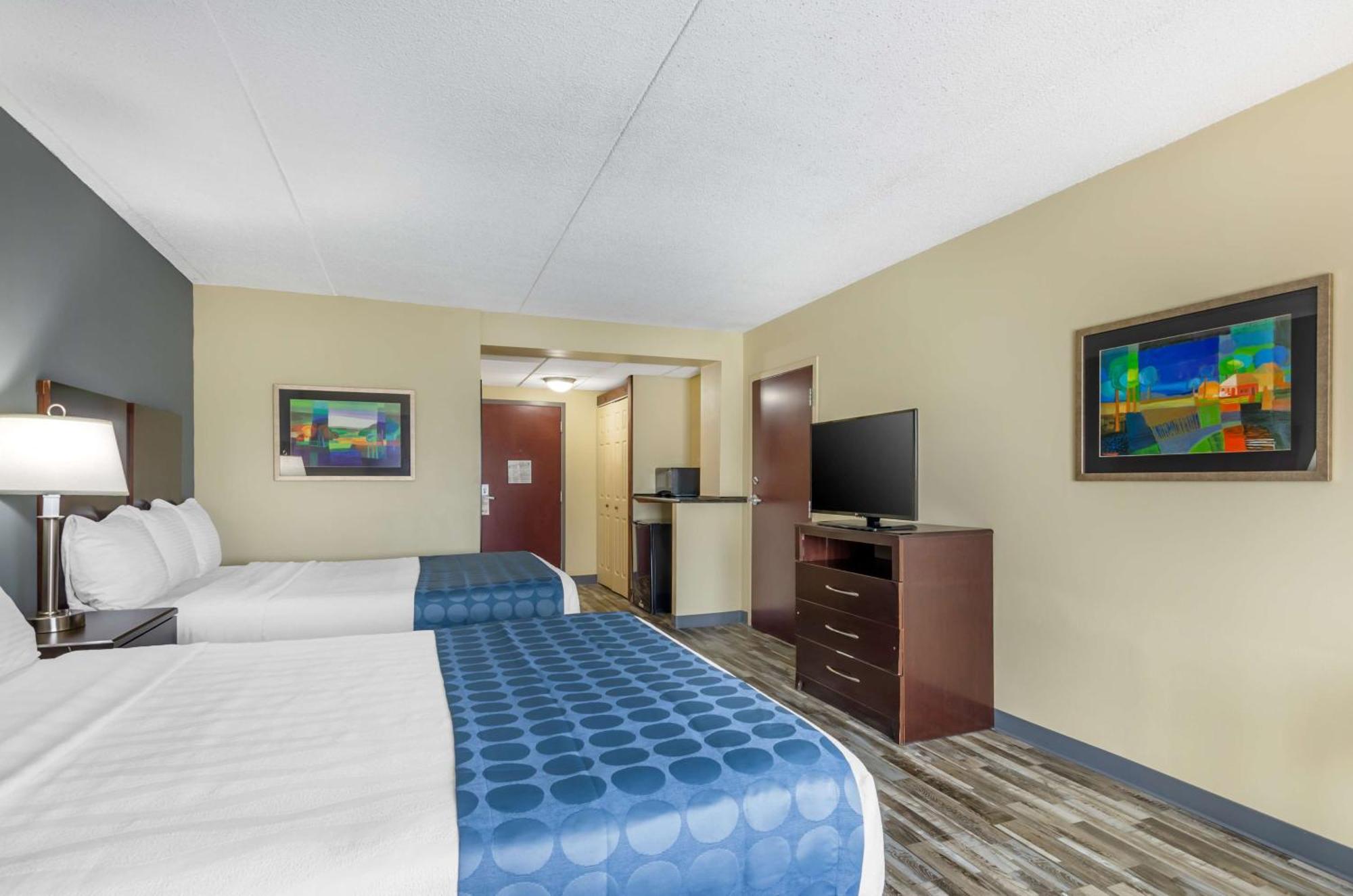 Best Western Plus Waynesboro Exterior photo