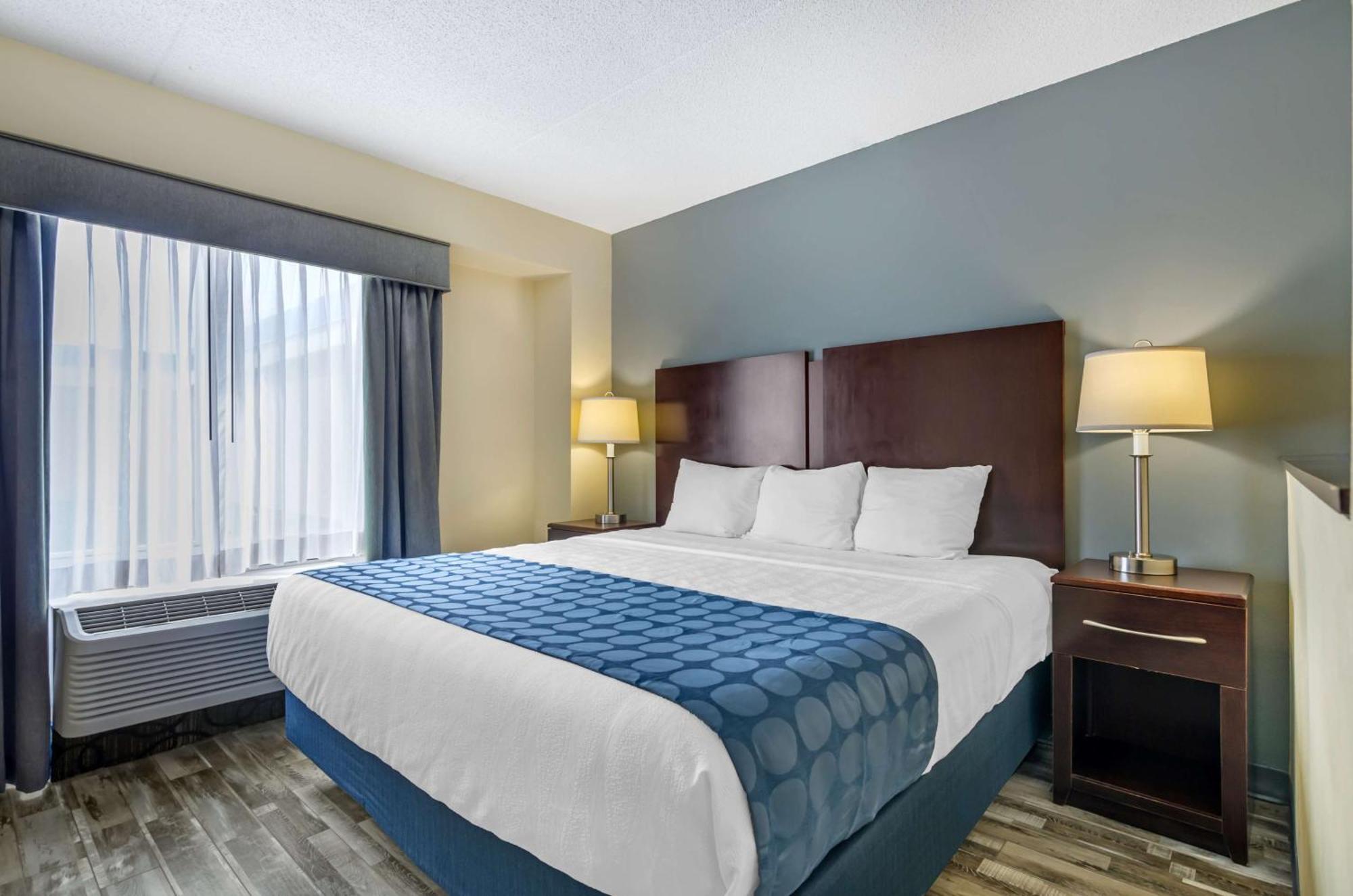 Best Western Plus Waynesboro Exterior photo