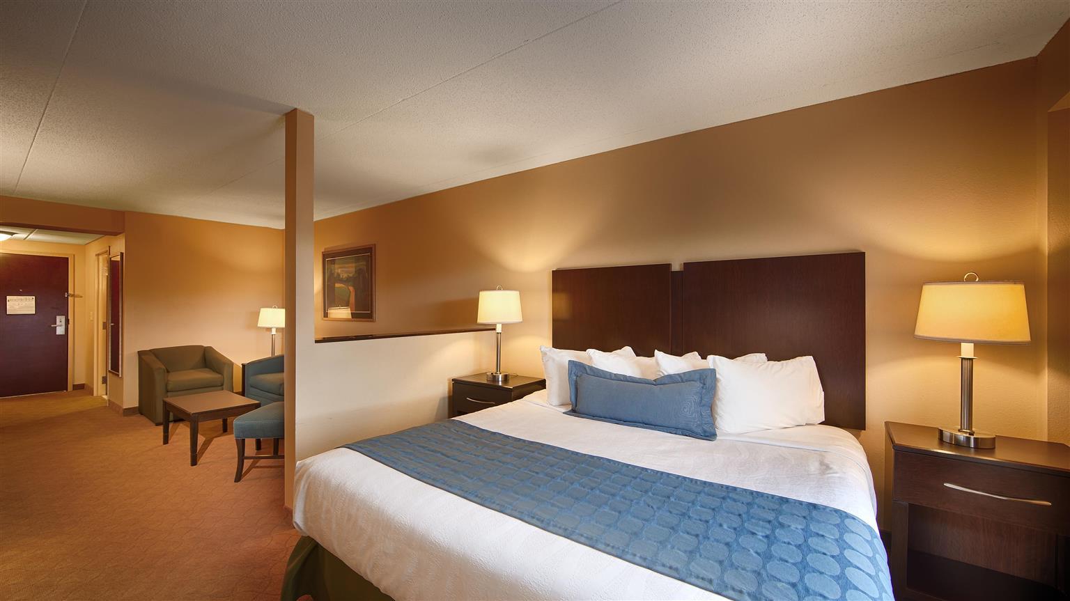 Best Western Plus Waynesboro Exterior photo