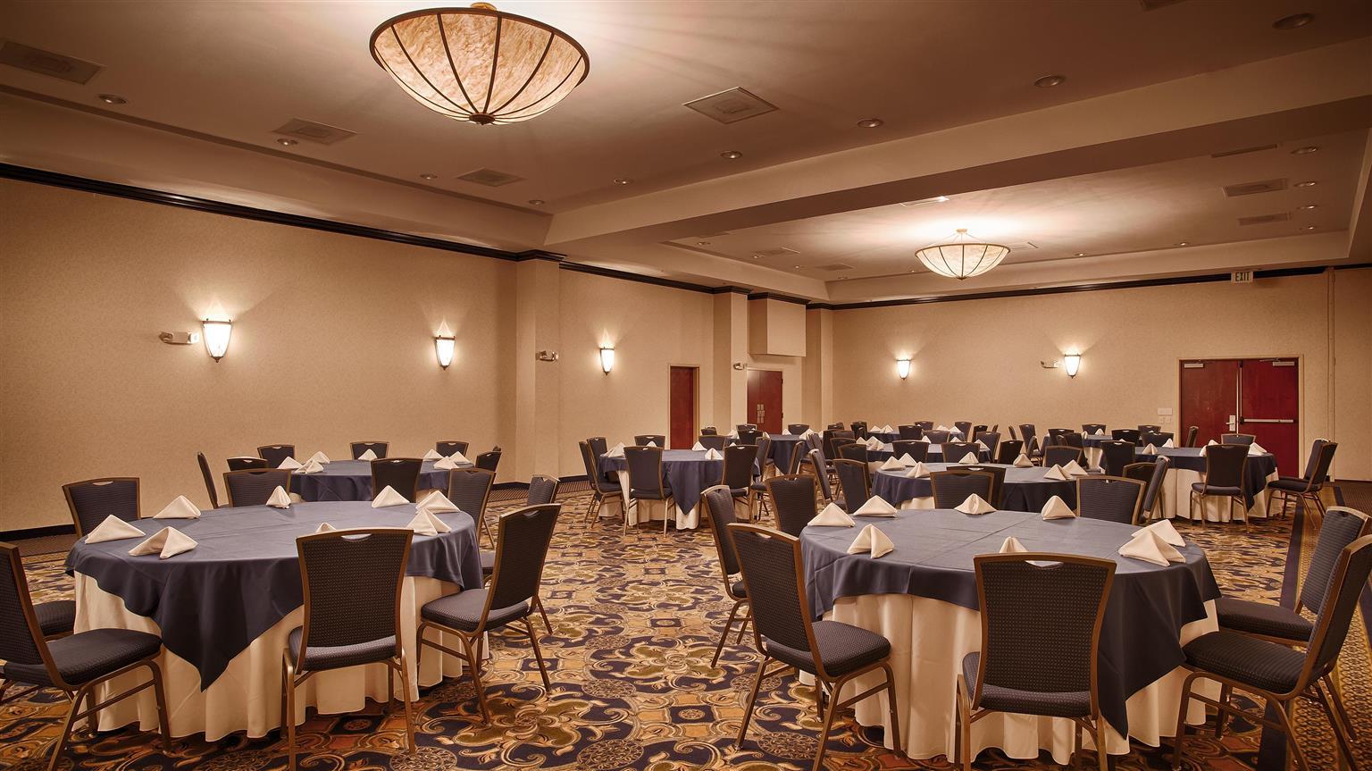 Best Western Plus Waynesboro Exterior photo