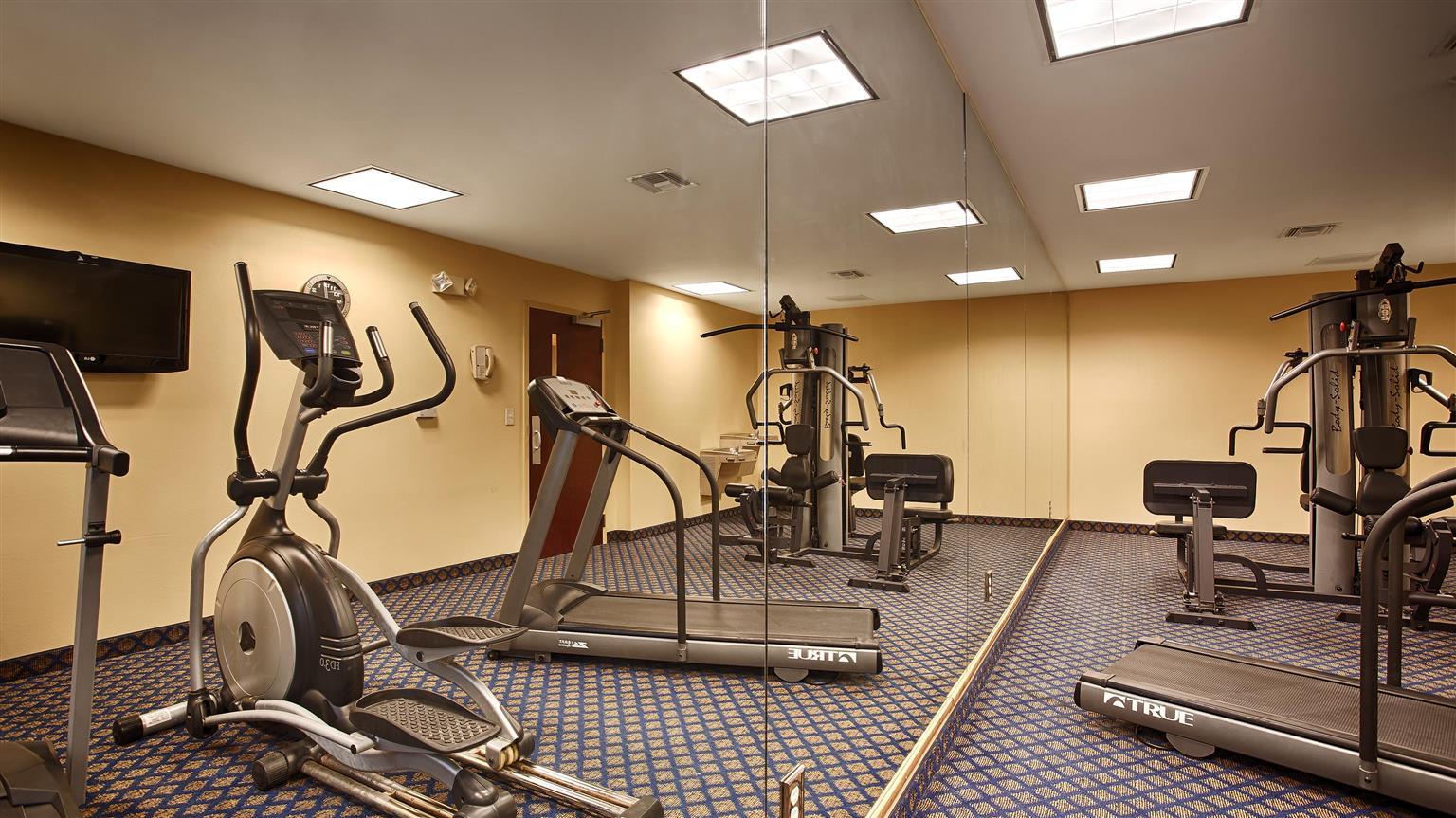 Best Western Plus Waynesboro Exterior photo
